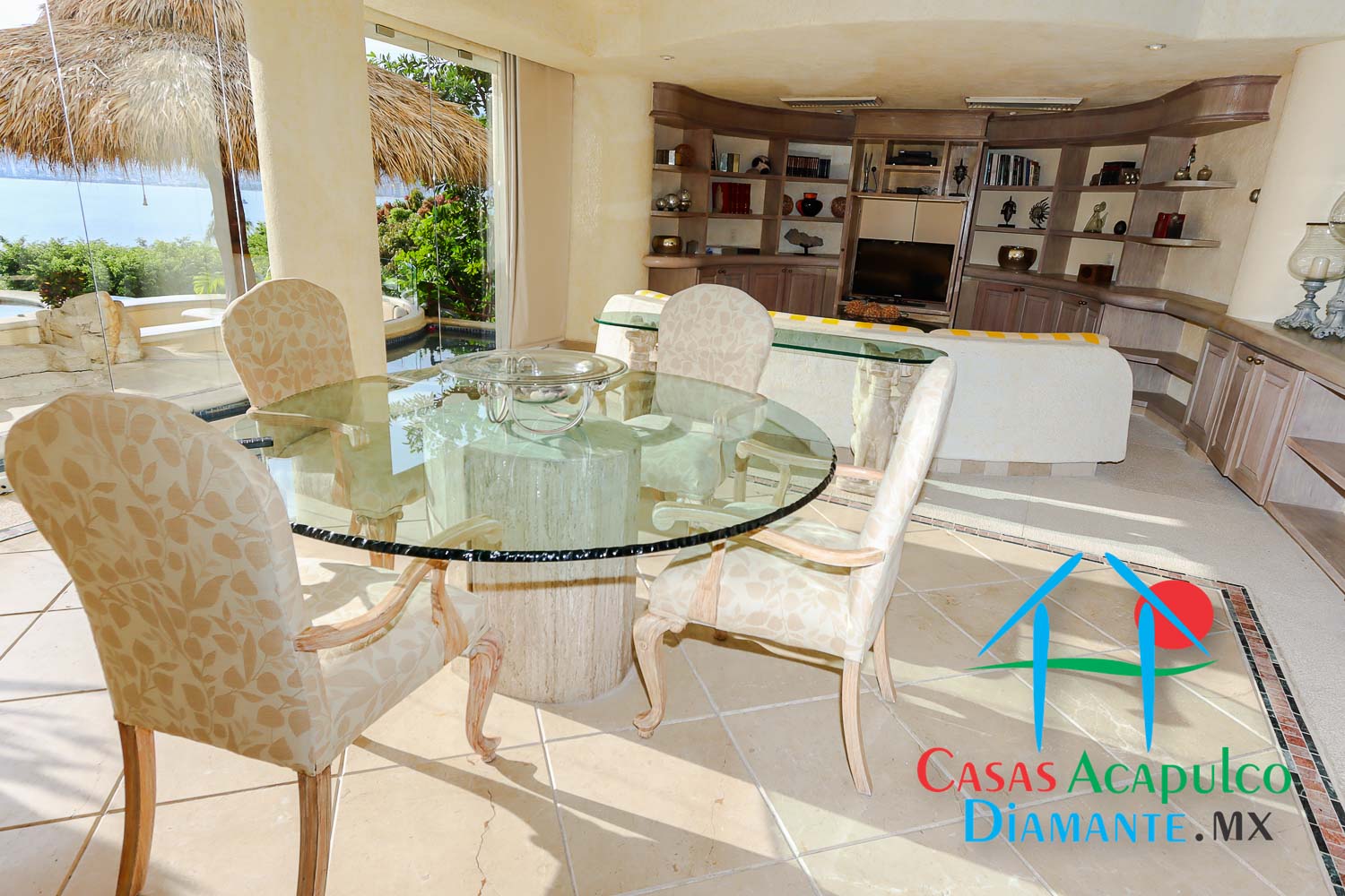 Villa del Sol - Sala de televisión 5